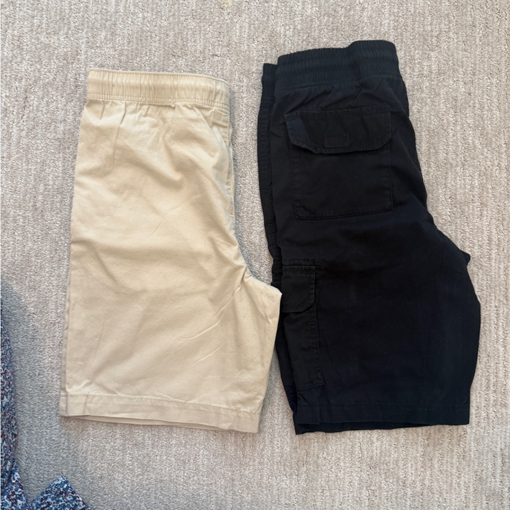 Sonoma Kid’s  Beige and Black Flat Front Shorts
Used